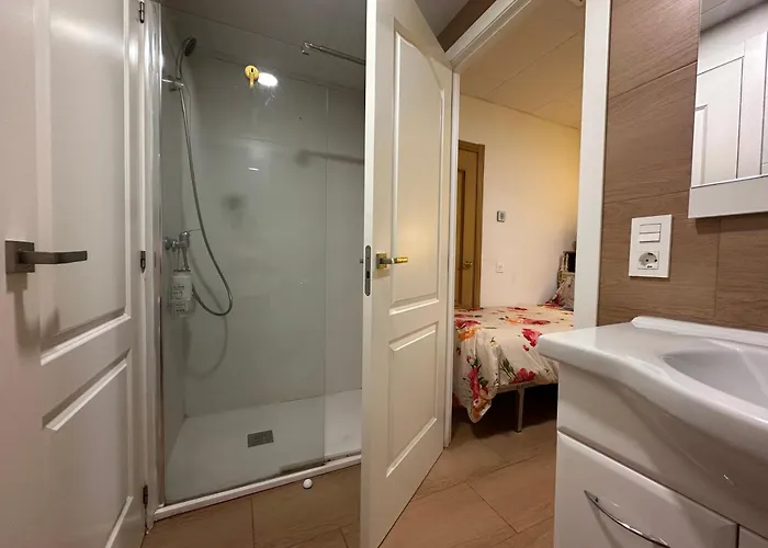 Homestay szállás Mirador 2 Del Mercado - Con Bano Privado En El Centro De La Ciudad Vella