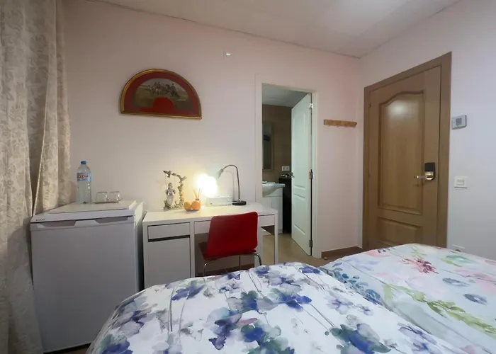 Mirador 2 Del Mercado - Con Bano Privado En El Centro De La Ciudad Vella Homestay szállás