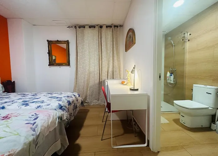 Mirador 2 Del Mercado - Con Bano Privado En El Centro De La Ciudad Vella